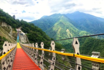 雙龍七彩吊橋園區