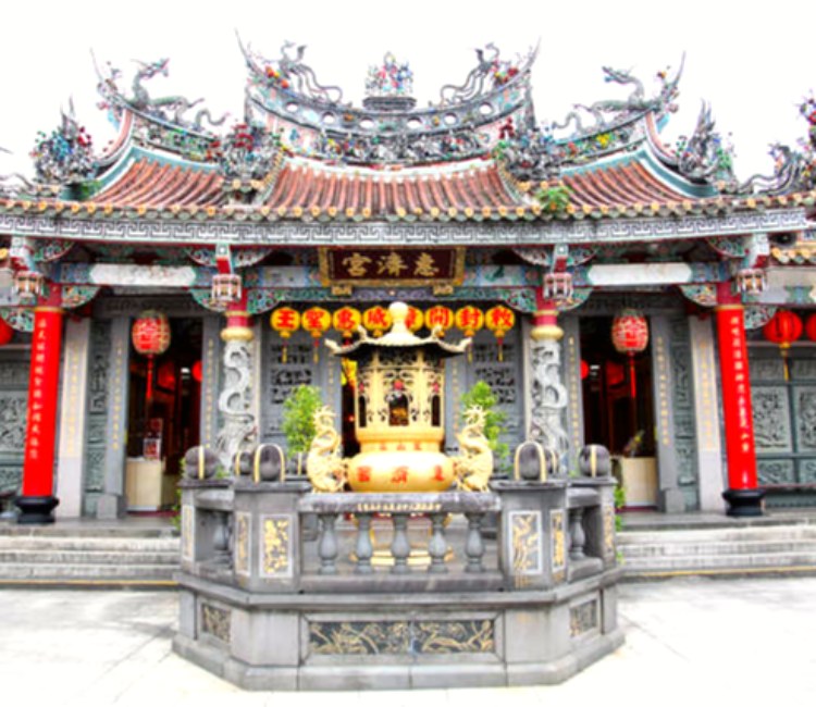 芝山巖惠濟宮